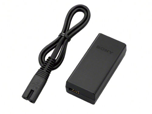 Original 7.5W AC Adaptador Cargador Sony AC-UD10 4-295-995-01